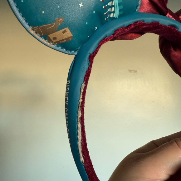 DCA Minnie Ears - Picture 5 of 7